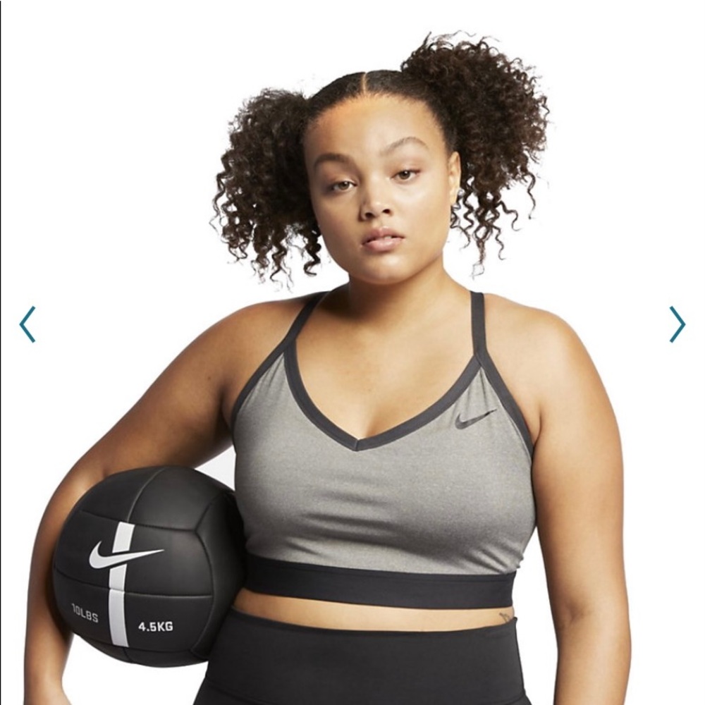 Nike sports bra NWOT